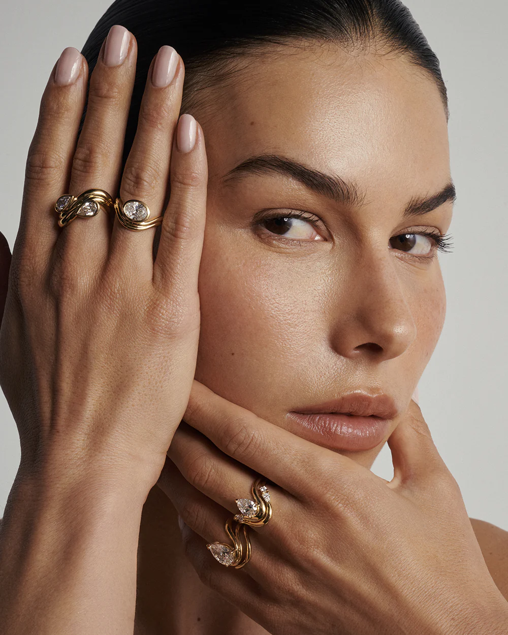 Evia Curved Band - Image 4