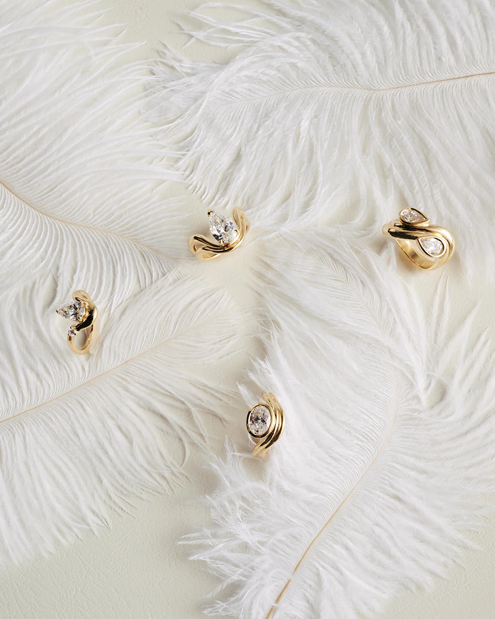 Leda 2.39ct Pear Diamond Engagement Ring - Image 8