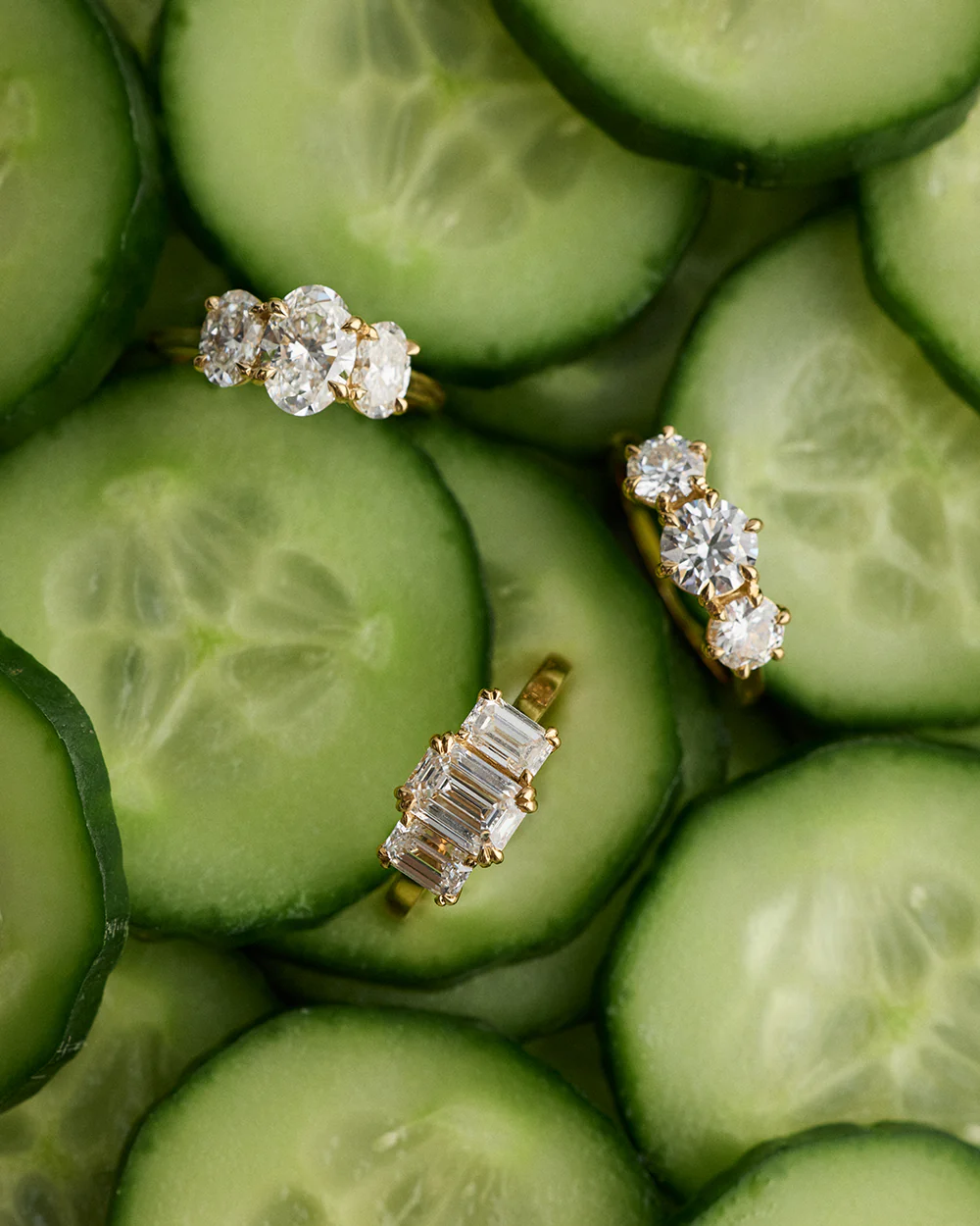 Stella 2.05ct Oval Diamond Trilogy Ring - Image 6